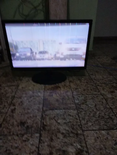 VENDO UMA TV SAMSUNG 27p