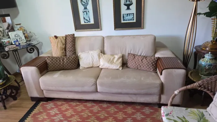 Jogo de sofas em suede perfeito