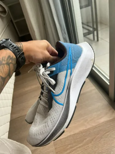Tenis de corrida Nike Pegasus 38