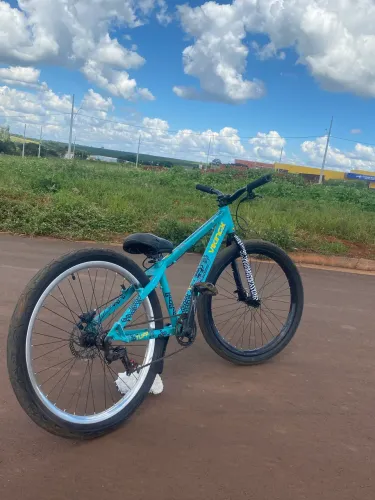 Vendo ou troco em Moutain Bike