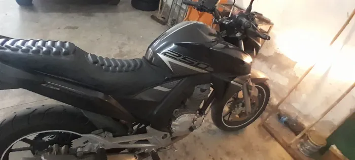 Twister abs 2022 muito bem tratada