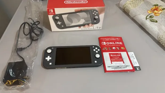 Nintendo Switch Lite DESBLOQUEADO