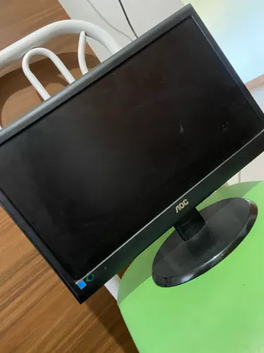 Monitor aoc