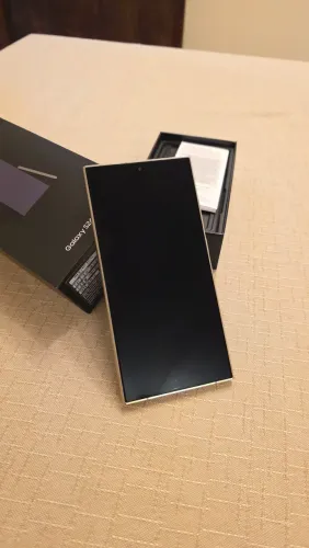 Samsung Galaxy S24 Ultra 1TB com caixa