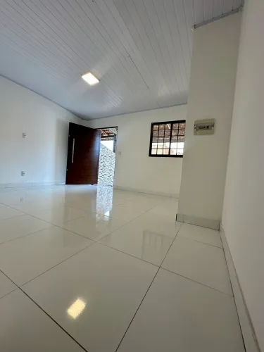 VENDE-SE CASA- CONDOMÍNIO QUINTAS DO SOL VILLE 1