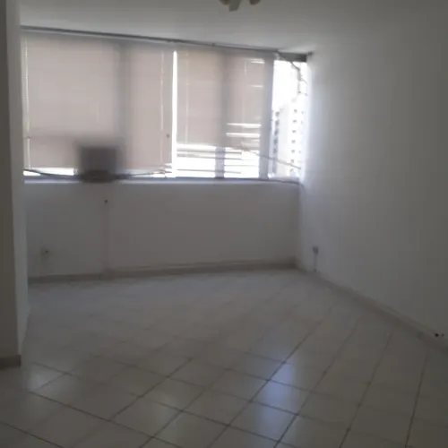 Ponto comercial/Loja/Box para aluguel possui 40 metros quadrados em Centro - Curitiba - PR