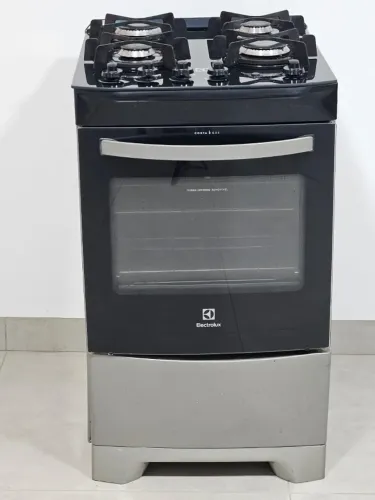 Fogão Electrolux 4 bocas Mesa de Vidro 52LSV