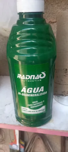 Água Bi-Desmineralizada Radnaq Automotive de 1 Litro