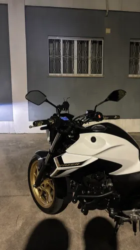 FZ25, ÚNICO DONO