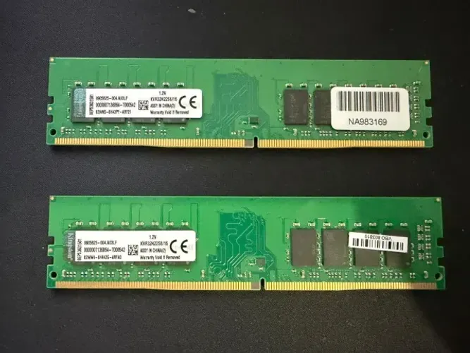 Memória RAM DDR4 2x 16GB Kingston 3200Mhz