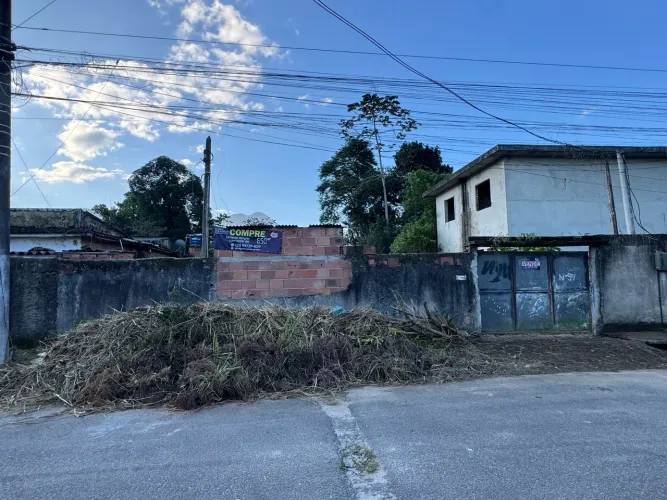 Terreno completamente murado no Nazareno/Fragoso ( aberto para negociação )
