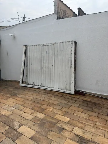 Portão basculante