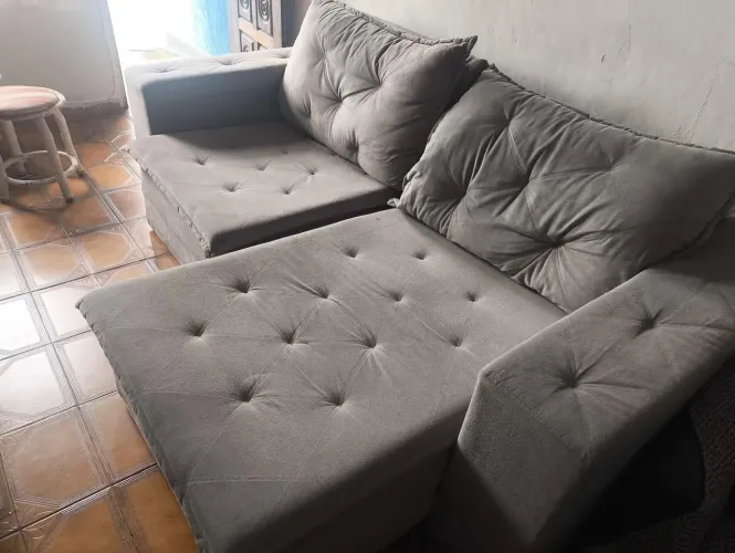 Sofá retrátil dois lugares