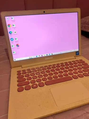 Samsung Flash F30 Rosa