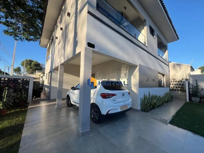 Sobrado com 4 dormitórios sendo 1 suíte à venda, 300 m² por R$ 1.200.000 - Jardim América