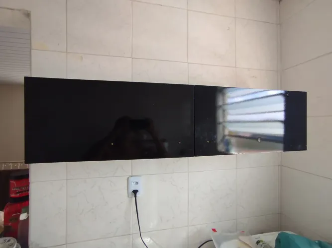 Vendo armário de parede pequeno