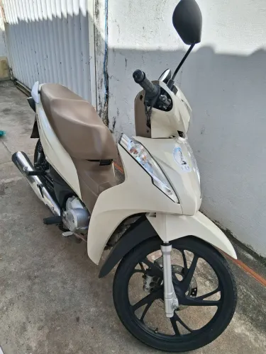 Honda Biz 125 2022