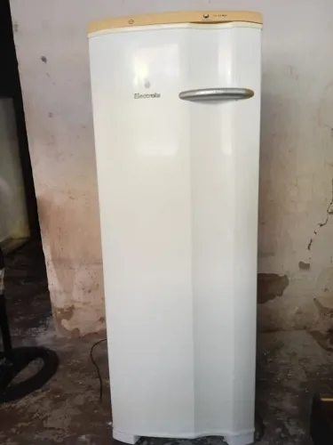 Geladeira Frizee