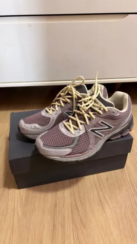 tênis new balance 860v2