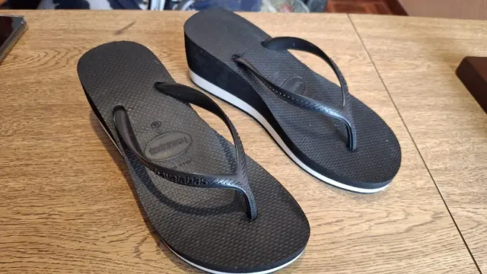 SANDÁLIAS HAVAIANAS PLATAFORMA