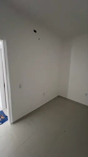 Ponto comercial com escritório e copa