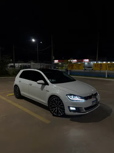 Volkswagen Golf Highline 1.4 TSI 140cv Aut. 2015