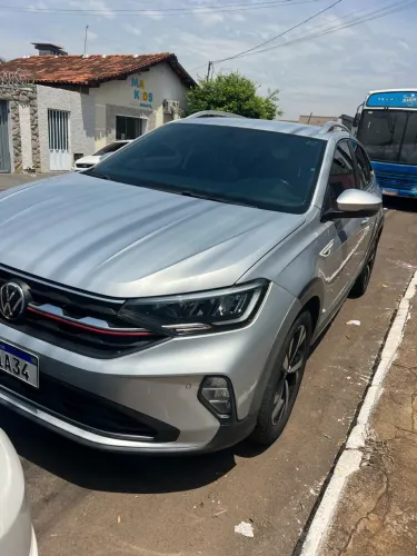 Volkswagen Nivus Highline 1.0 200 TSI Flex AUT 2021