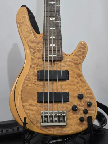Baixo YAMAHA 1005J RARIDADE