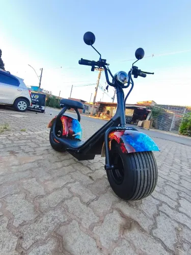 Scooter elétrica autopropelido com motor elétrico de 1000 watts e bateria de lítio