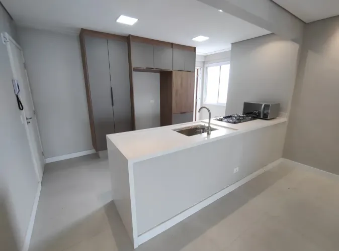 Belíssimo Apartamento p/ Locação - 250 m² - 4 Dorms. 3 Vagas - Pq. Esplanada - Embu das Ar