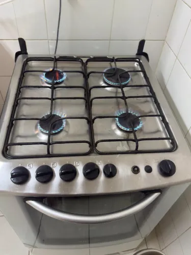 Fogão Electrolux 4 Bocas com Forno Embutido - Ótimo Estado