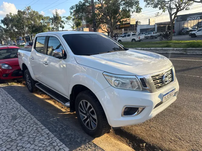 Nissan Frontier XE CD 4X4 2.3 Bi-TB Diesel Aut. 2019