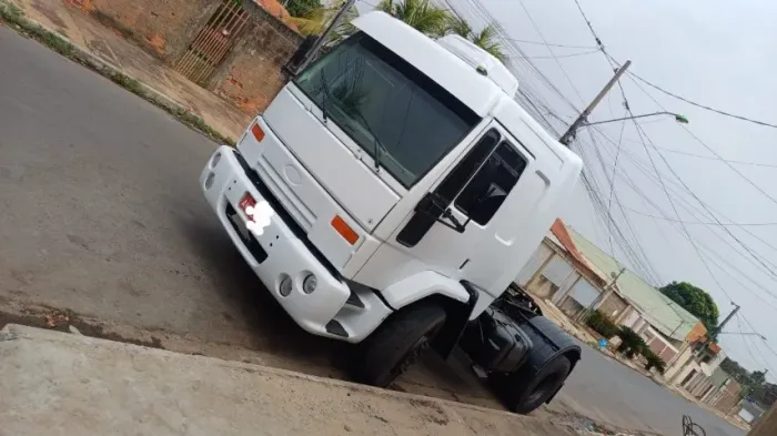 Vendo caminhão Ford cargo 4331