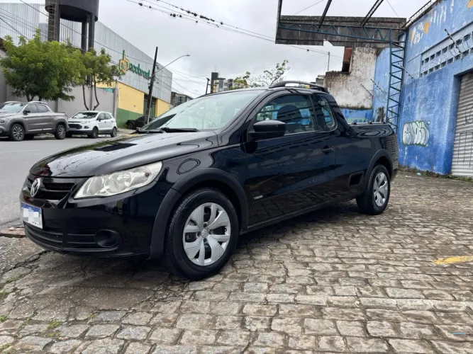 Volkswagen Crossfox 1.6 MI Total Flex 8V 5P 2013