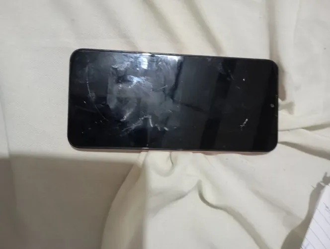 Vendo celular moto g9 play 