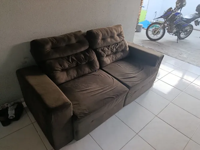 Vendo sofá retrátil e reclinável (USADO)
