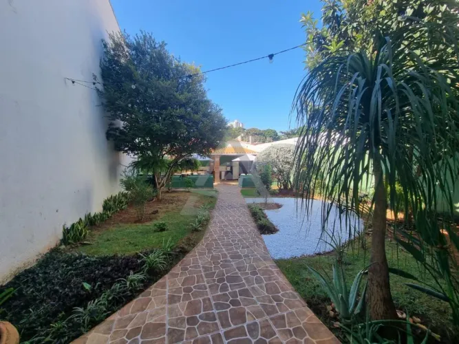Casa à venda e para alugar em Campinas, Jardim Chapadão, com 8 quartos, com 180 m²