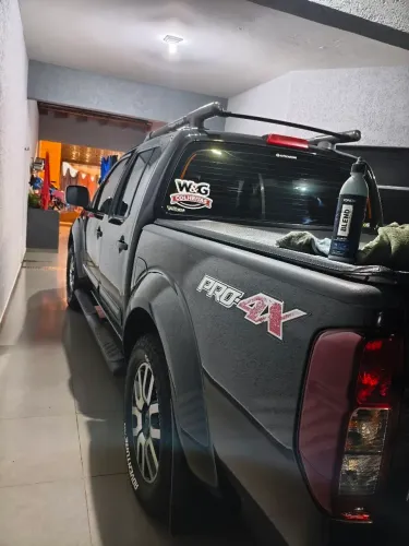 Nissan Frontier SL CD 4X4 2.5tb Diesel AUT 2015