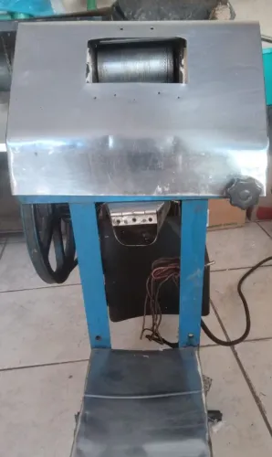 Moenda de Cana Maqtron 721 Turbo 220V Tradicional