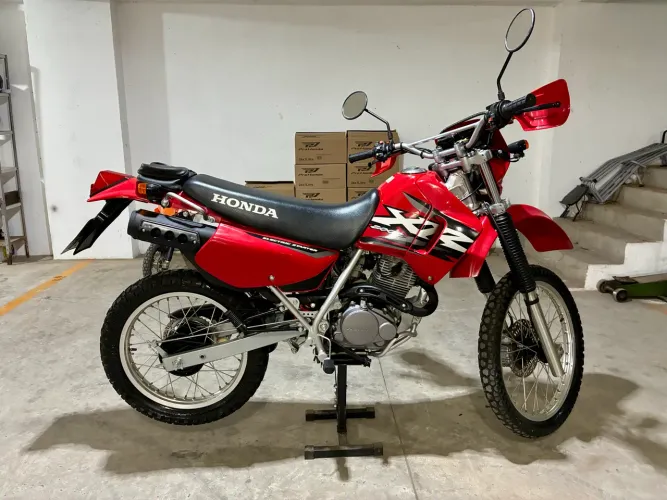 HONDA XR 200 2002 APENAS 1.353KM ORIGINAL RELÍQUIA