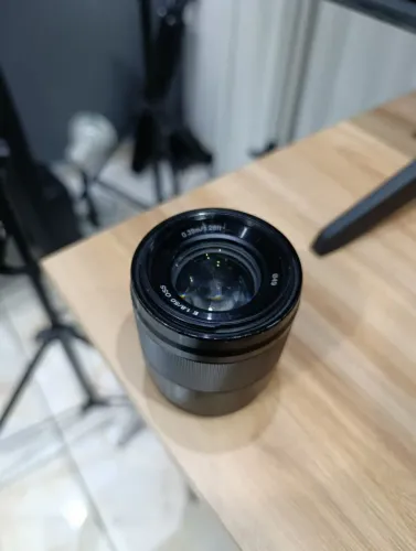 Vendo lente  sony 50 mm lente estabilizada 