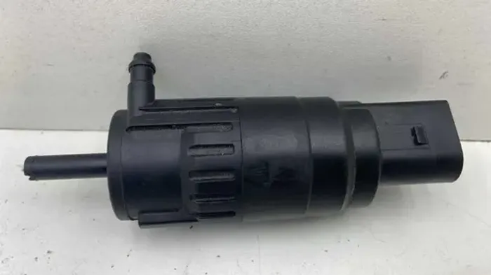 Bomba Água Do Limpador De Para-brisa Volkswagen Jetta 2011