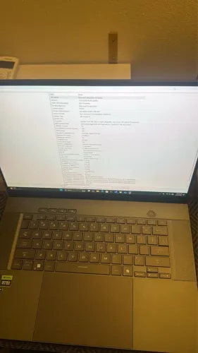 Asus ROG Zephyrus G16