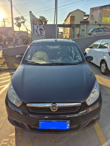 Fiat Grand Siena Attrac. 1.4 EVO F.flex 8V 2013