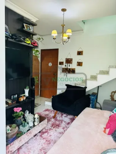CA5521Imóvel para venda tem 180 metros quadrados com 3 quartos em Santa Maria - Juiz de Fo