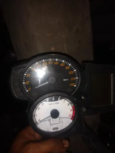 Painel da bmw f 800 r