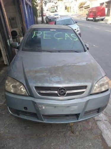 Astra 2005 para retirada de peças