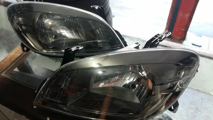 Farol celta cromo onix fume 2012 2013 2014 2015 2016