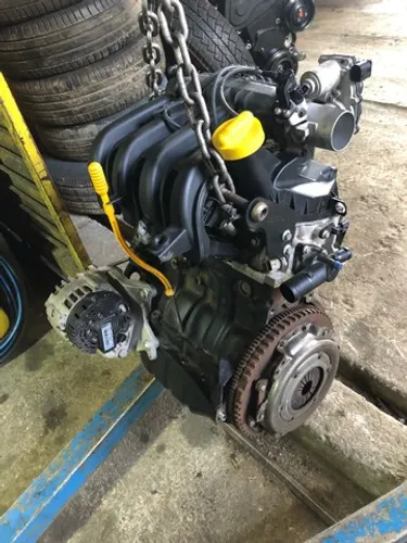 Motor parcial clio sandero logan 2014 1.0
