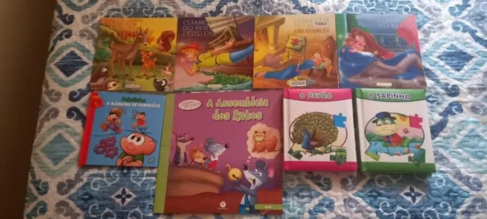 Kit com 8 Livros Infantis